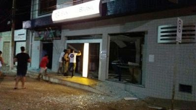Bando armado explode agência do Banco do Brasil de João Dourado