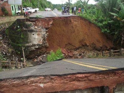Itacaré: Após desabamento de ponte, Derba promete construir desvio em 15 dias