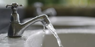 Itabuna: água fornecida para consumo humano possui 32 vezes mais sal que o permitido pela Anvisa