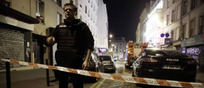 Em dia de terror, atentados matam mais de 120 em Paris