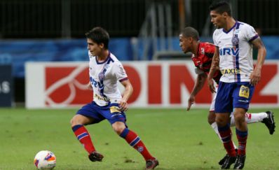 Com gol de Tiago Real, Bahia vence e se mantém no G4 