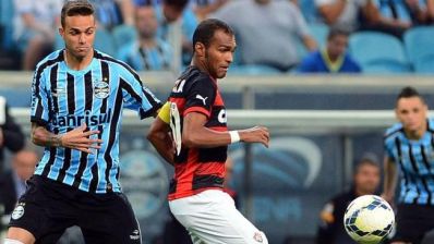 Richarlyson faz gol contra e Vitória perde para o Grêmio