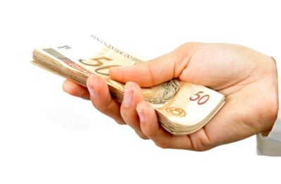 Prefeitura de Irecê antecipa salários do mês de dezembro