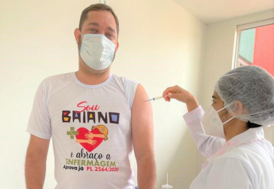 Jazon Júnior comemora vacinação e defende profissionais de Saúde