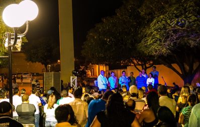 Irecê: Prefeitura entrega academia ao ar livre na Praça Chico Mendes