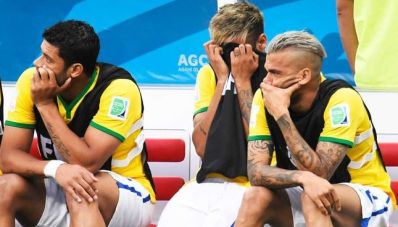 Brasil leva nova goleada, tem pior defesa da história e termina em 4º lugar