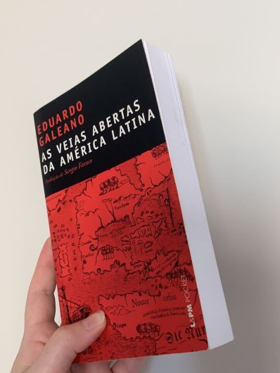 Veias Abertas da América Latina 50 anos: um livro para entender a vida e o mundo