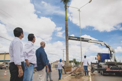 Irecê: Avenida Santos Lopes começa a ganhar cara nova 