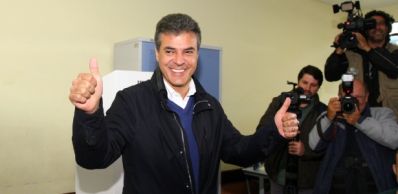 Beto Richa derrota Requião e se reelege governador do PR