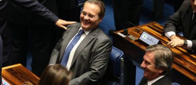 Senado reelege Renan na presidência; 27 novos senadores tomam posse