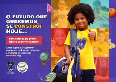 Crianças na zona rural da Bahia recebem kits pedagógicos  