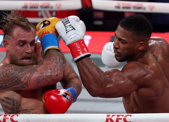 Anthony Joshua e Jake Paul