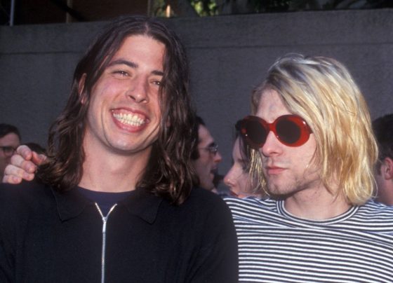 Dave Grohl e Kurt Cobain, do Nirvana, em 1993
