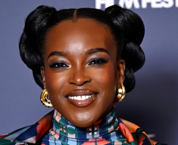 Wunmi Mosaku reflete sobre indicação ao Oscar em meio a turbulência política (Foto: Gareth Cattermole/Getty Images)