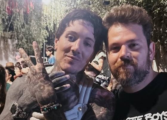 Oliver Sykes no Carnaval em 2026 (Foto: reprodução / Instagram @michelmonteirodinat)